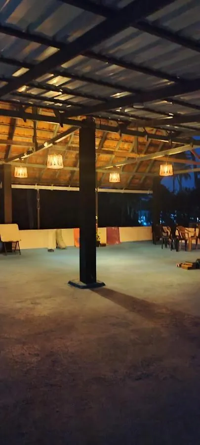 Rajpalace Homestay 0*, فاركَالا