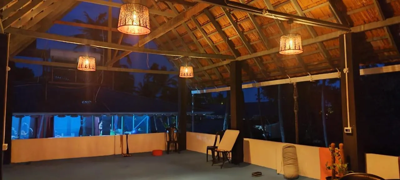 Rajpalace Homestay فاركَالا